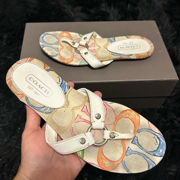 COACH white sandals flip flops shoes women’s 6.5 - Picture 1 of 6